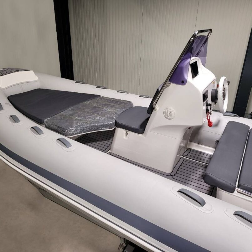 GRAND S520 L Deluxe, Silver Line mit Sonderausstattung + Yamaha 70PS ++ TOP ANGEBOT++ GRAND S520 L Deluxe, Silver Line mit Sonderausstattung + Yamaha 70PS ++ TOP ANGEBOT++