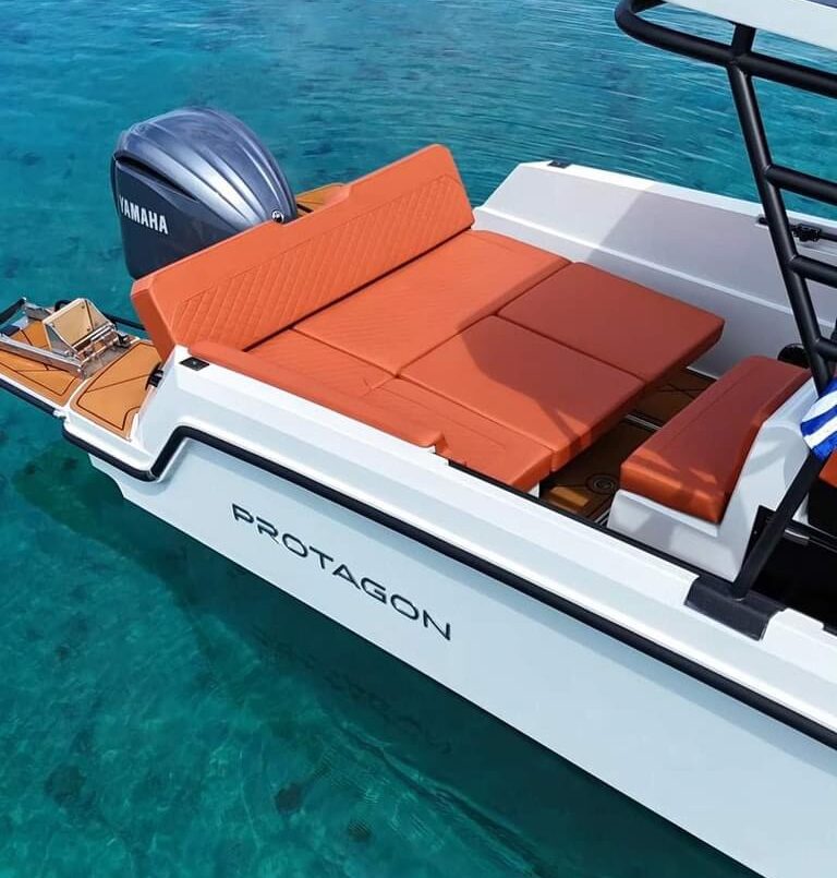 Protagon 25 Sundeck mit Kabine, Sonderausstattung + Yamaha 200 PS Protagon 25 Sundeck mit Kabine, Sonderausstattung + Yamaha 200 PS