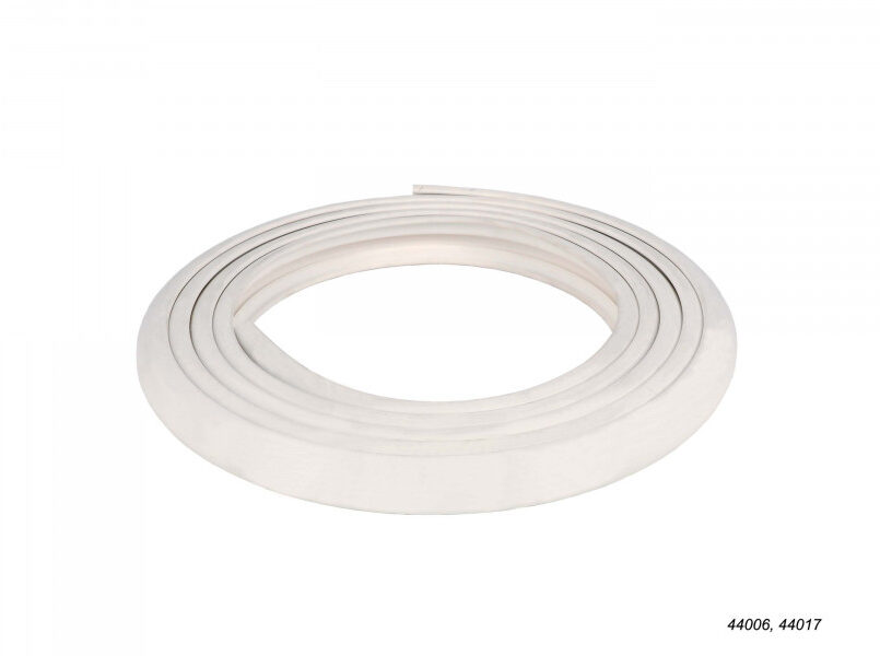 Scheuerleiste Radial 52, Länge 16m, schwarz Scheuerleiste Radial 52, Länge 16m, schwarz