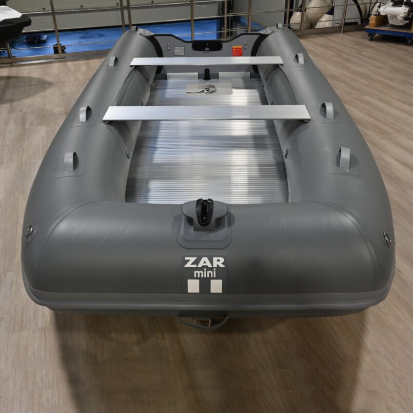 ZAR Mini Alu 13 GREYLINE Länge 3,90m ZAR Mini Alu 13 GREYLINE Länge 3,90m