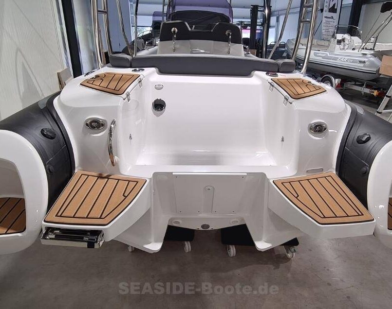 GRAND G580 LF Golden Line mit Sonderaustattung + Yamaha 150PS GRAND G580 LF Golden Line mit Sonderaustattung + Yamaha 150PS