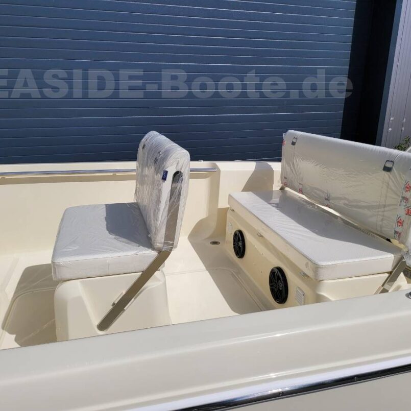 INVICTUS Capoforte FX190 mit Sonderausstattung und Yamaha 115 PS ++ TOP ANGEBOT ++ INVICTUS Capoforte FX190 mit Sonderausstattung und Yamaha 115 PS ++ TOP ANGEBOT ++