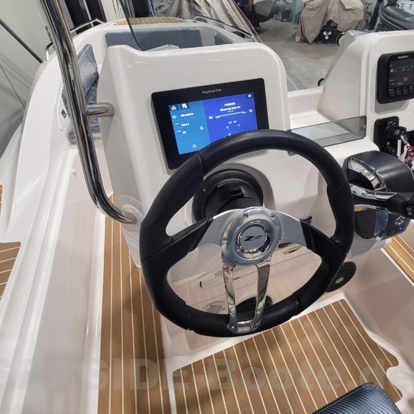 Sonderangebot: ZAR Formenti 59SL mit Sonderausstattung und Suzuki 150PS Sonderangebot: ZAR Formenti 59SL mit Sonderausstattung und Suzuki 150PS