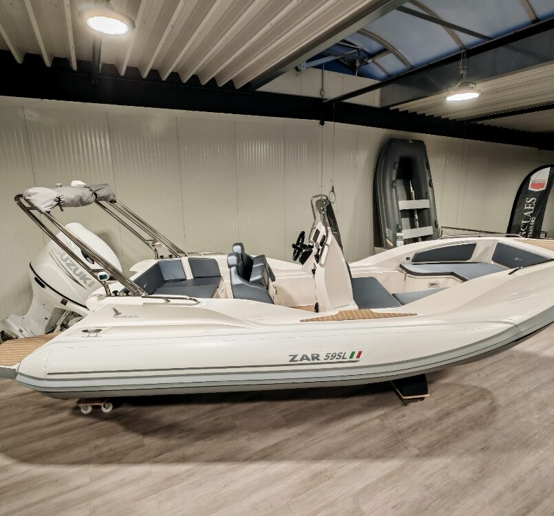 Sonderangebot: ZAR Formenti 59SL mit Sonderausstattung und Suzuki 150PS Sonderangebot: ZAR Formenti 59SL mit Sonderausstattung und Suzuki 150PS