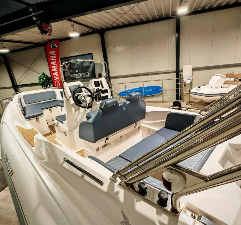 Sonderangebot: ZAR Formenti 59SL mit Sonderausstattung und Suzuki 150PS Sonderangebot: ZAR Formenti 59SL mit Sonderausstattung und Suzuki 150PS