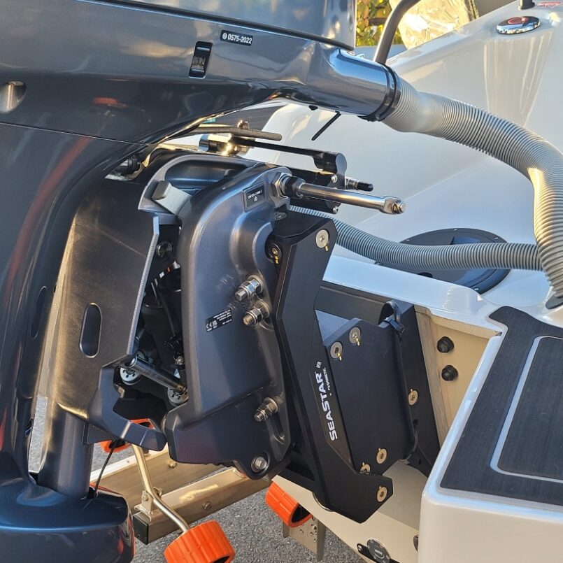 Vorführboot: GRAND D600 LUX mit Sonderausstattung + Yamaha 150PS ++ TOP ANGEBOT ++ Vorführboot: GRAND D600 LUX mit Sonderausstattung + Yamaha 150PS ++ TOP ANGEBOT ++