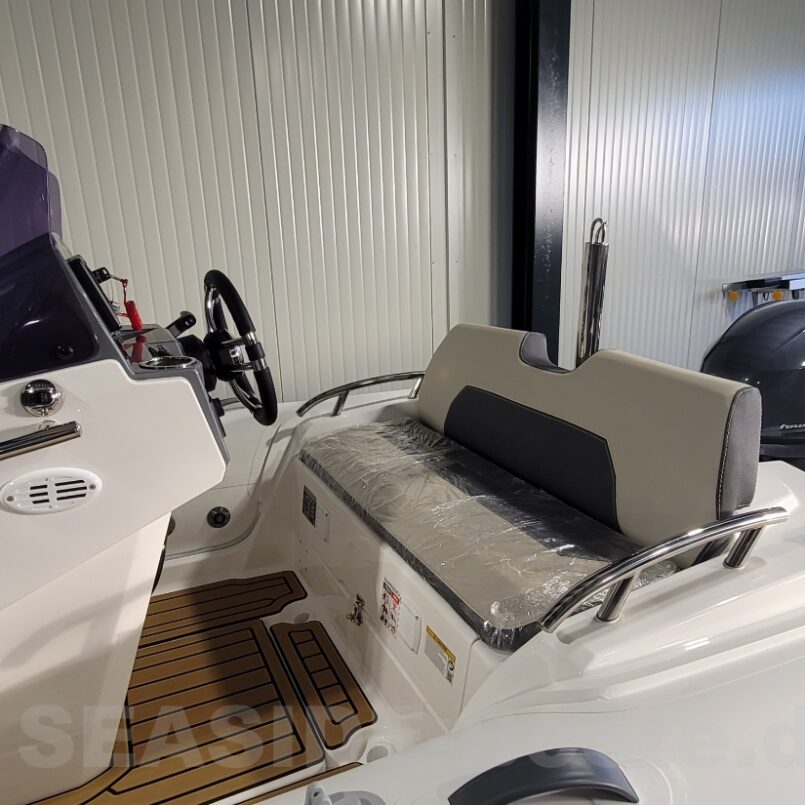 GRAND G420 LF, Golden Line mit Sonderausstattung und Yamaha 40PS GRAND G420 LF, Golden Line mit Sonderausstattung und Yamaha 40PS