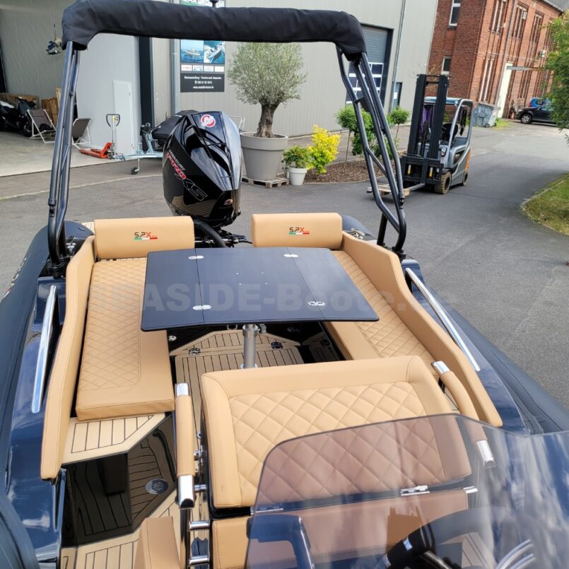 SPX RIB 24 Dinette mit Sonderausstattung und Mercury 300 PS SPX RIB 24 Dinette mit Sonderausstattung und Mercury 300 PS