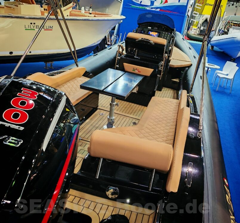 SPX RIB 24 Dinette mit Sonderausstattung und Mercury 300 PS SPX RIB 24 Dinette mit Sonderausstattung und Mercury 300 PS