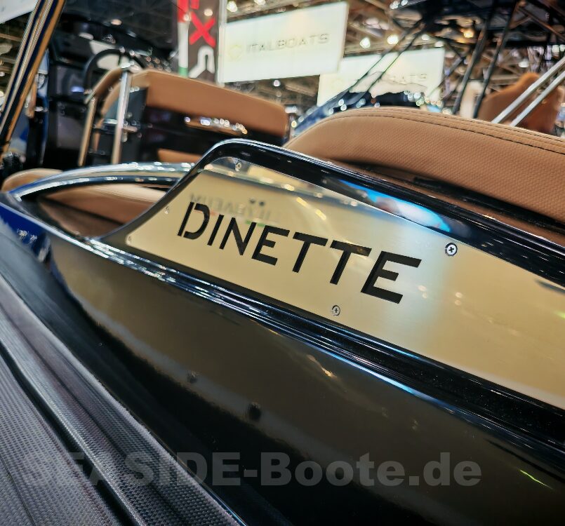 SPX RIB 24 Dinette mit Sonderausstattung und Mercury 300 PS SPX RIB 24 Dinette mit Sonderausstattung und Mercury 300 PS