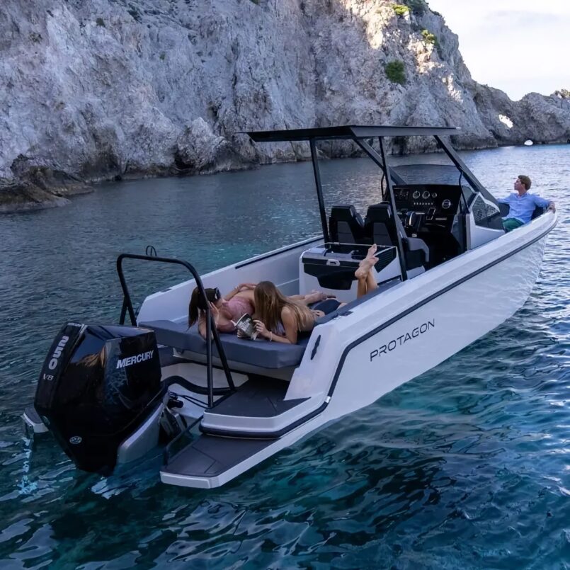 Motorboot Protagon 25 Space – Open Version