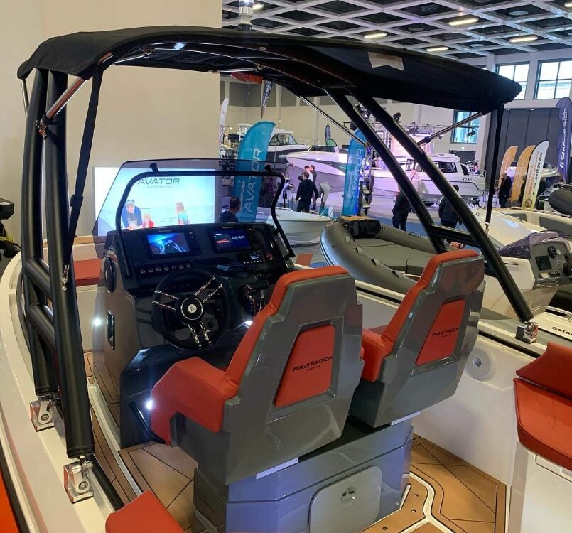 Protagon 20 mit Sonderausstattung und Yamaha 150PS Protagon 20 mit Sonderausstattung und Yamaha 150PS