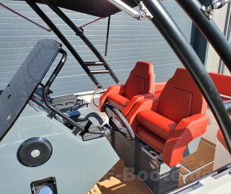 Protagon 20 mit Sonderausstattung und Yamaha 150PS Protagon 20 mit Sonderausstattung und Yamaha 150PS