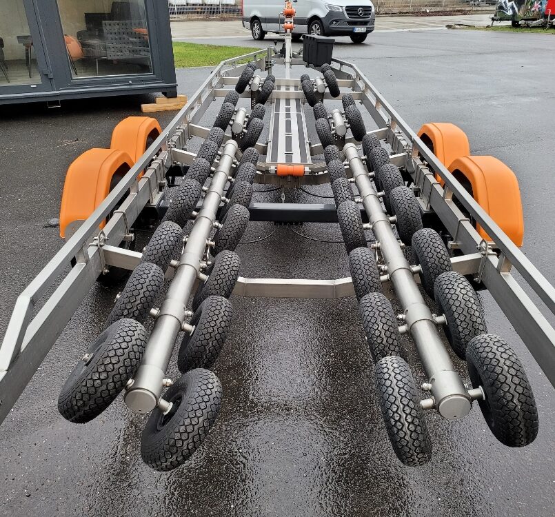 Vorführtrailer Vanclaes RIB Marine GYRO 3500-14″- 850, gebremst 2 Achsen Vorführtrailer Vanclaes RIB Marine GYRO 3500-14″- 850, gebremst 2 Achsen