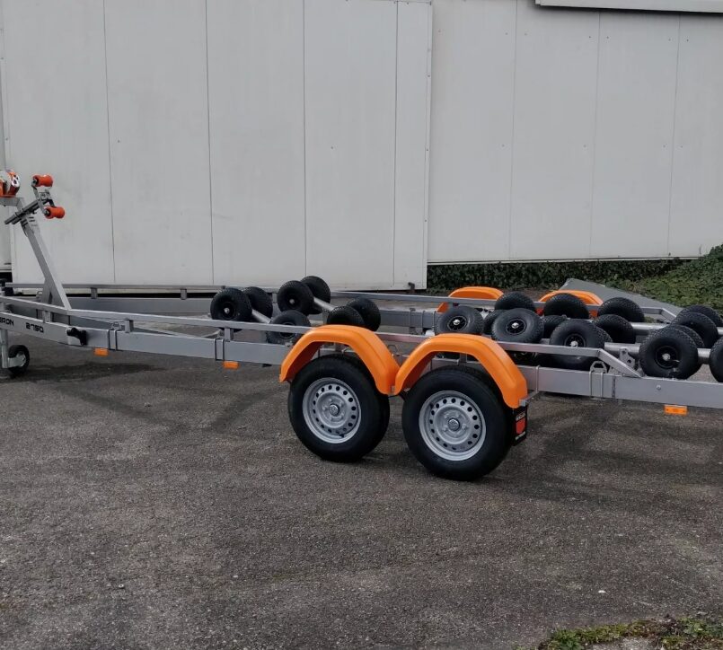 Trailer Vanclaes Excelleron GYRO 2750-13“-650, gebremst, 2 Achsen Trailer Vanclaes Excelleron GYRO 2750-13“-650, gebremst, 2 Achsen