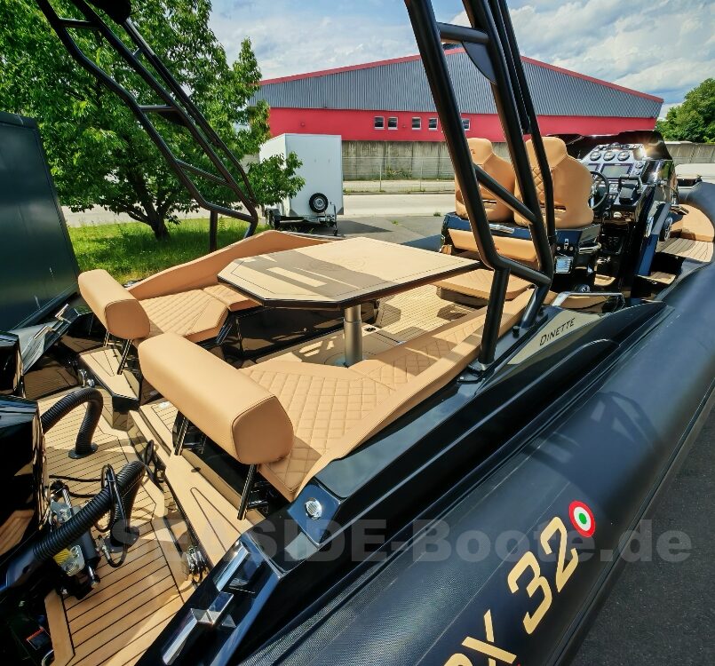 SPX RIB 32 Dinette mit Sonderausstattung und 2x Mercury 300 XS PRO SPX RIB 32 Dinette mit Sonderausstattung und 2x Mercury 300 XS PRO