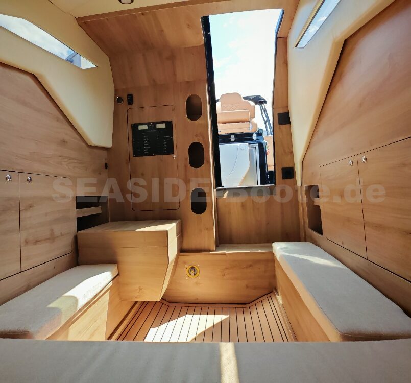 SPX RIB 32 Dinette mit Sonderausstattung und 2x Mercury 300 XS PRO SPX RIB 32 Dinette mit Sonderausstattung und 2x Mercury 300 XS PRO