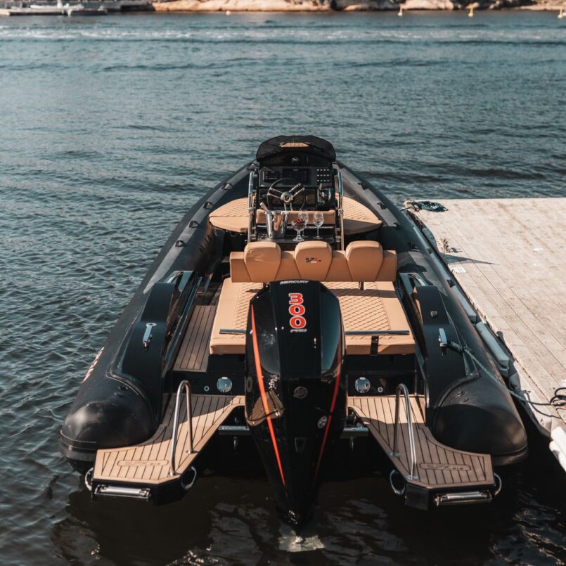 SPX RIB 24 Sport mit Sonderausstattung und Mercury 200 PS SPX RIB 24 Sport mit Sonderausstattung und Mercury 200 PS