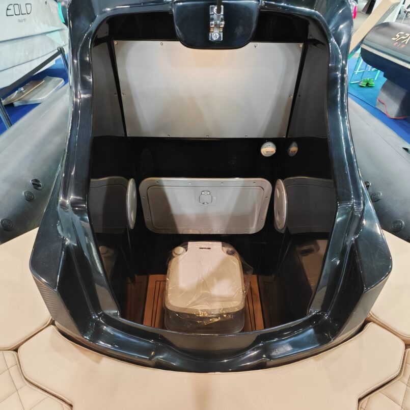 SPX RIB 24 Sport mit Sonderausstattung und Mercury 200 PS SPX RIB 24 Sport mit Sonderausstattung und Mercury 200 PS