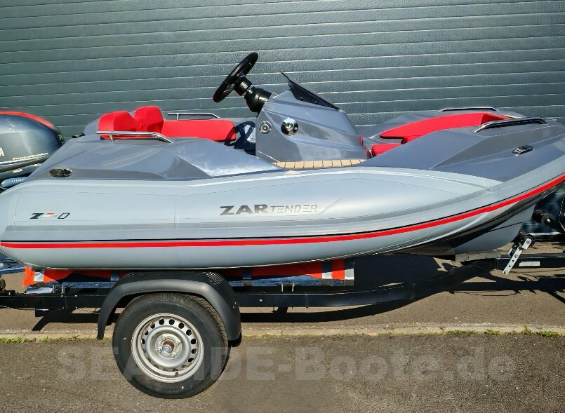 ZAR Formenti Tender ZF0 mit Sonderausstattung und Yamaha 30 PS ZAR Formenti Tender ZF0 mit Sonderausstattung und Yamaha 30 PS
