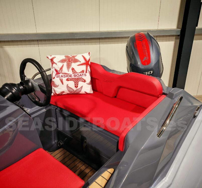 ZAR Formenti Tender ZF0 mit Sonderausstattung und Yamaha 30 PS ZAR Formenti Tender ZF0 mit Sonderausstattung und Yamaha 30 PS