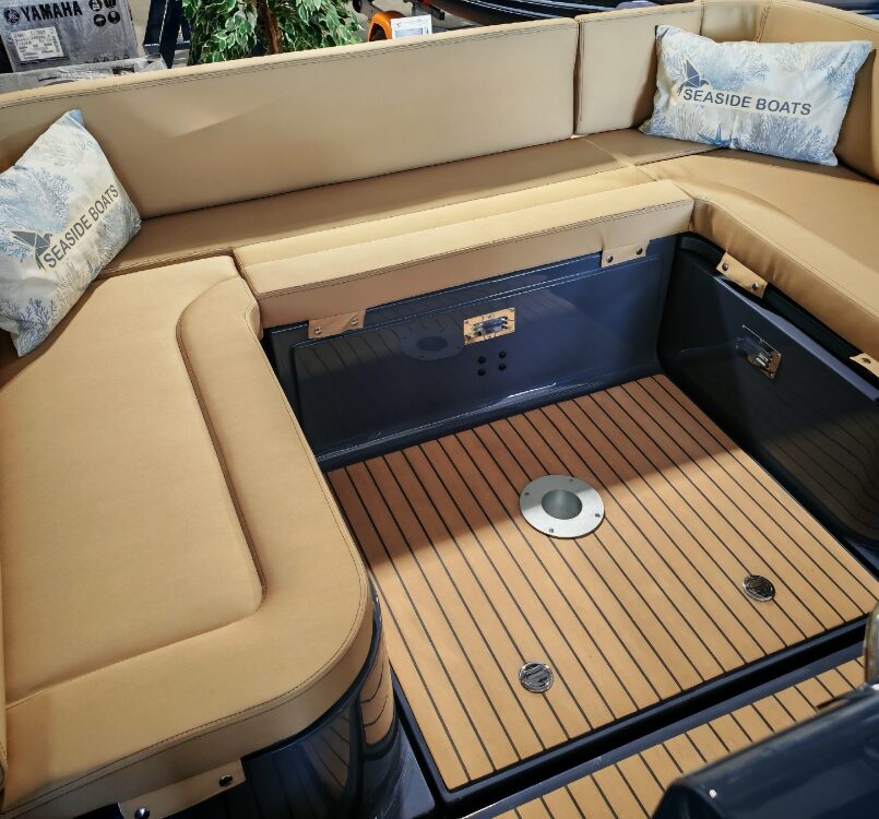 TOP ANGEBOT: ZAR Formenti 85 SL mit Sonderausstattung und flexibler Motorisierung TOP ANGEBOT: ZAR Formenti 85 SL mit Sonderausstattung und flexibler Motorisierung