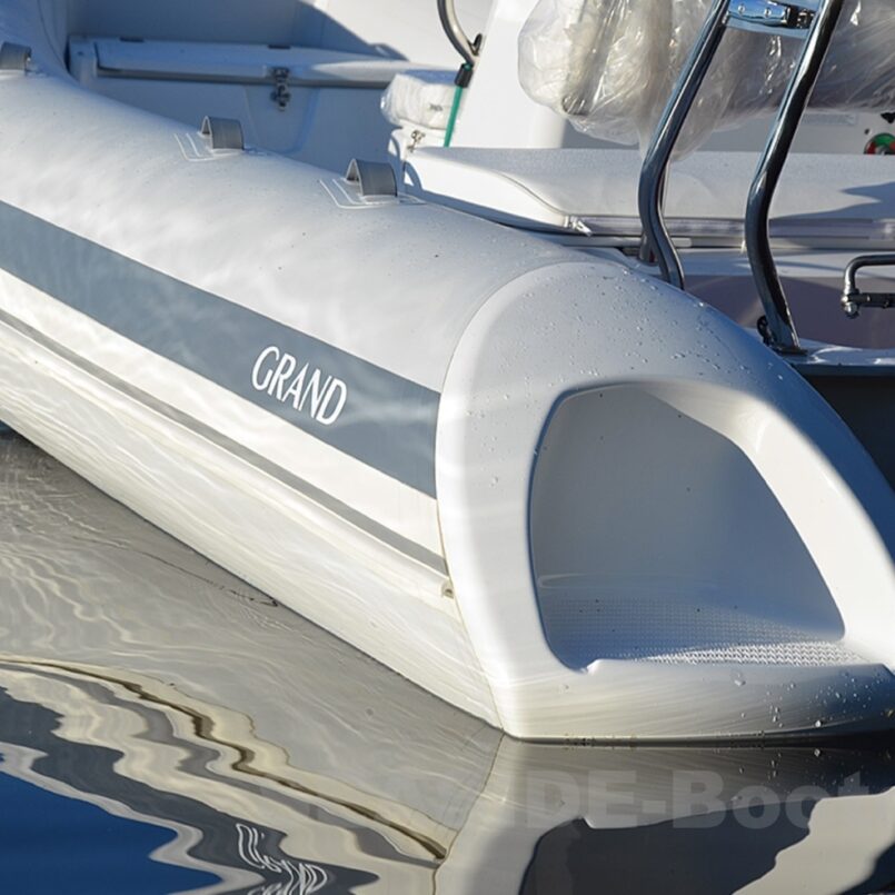 GRAND S470 NL Silver Line Deluxe GRAND S470 NL Silver Line Deluxe