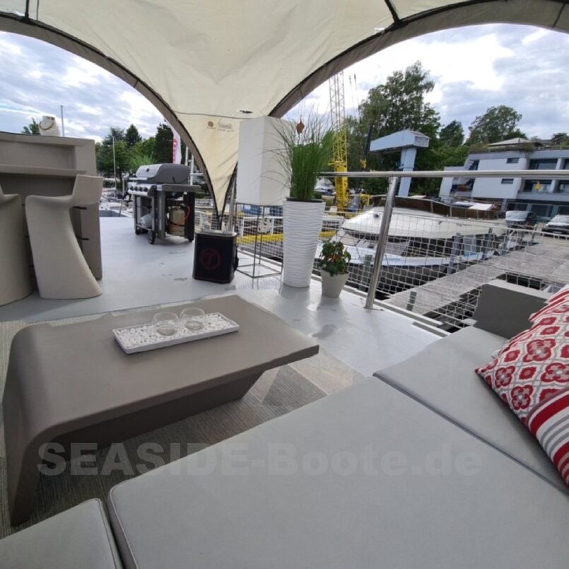 Gebrauchtboot: Hausboot SEALODGE, BJ 2017 Gebrauchtboot: Hausboot SEALODGE, BJ 2017